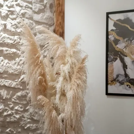 Ema's Oasis House, Your Perfect Getaway, Free Private Parking And Garden